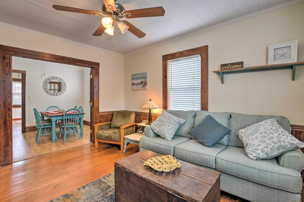 Galveston 'Blue Bungalow' - Walk To Beach! Exterior foto